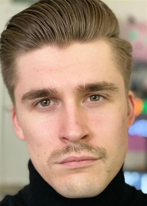 Aug 17, 2022 ... Super-streamer Ludwig Ahgren hates the same awful gaming trends that you do. The world is watching. ... The most popular streamers tend to be ...